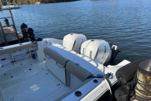 2019 Pursuit DC 325 Dual Console for sale - photo 6