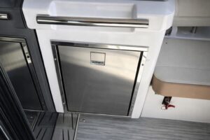 2019 Regal 42 Grande Coupe for sale - photo 5