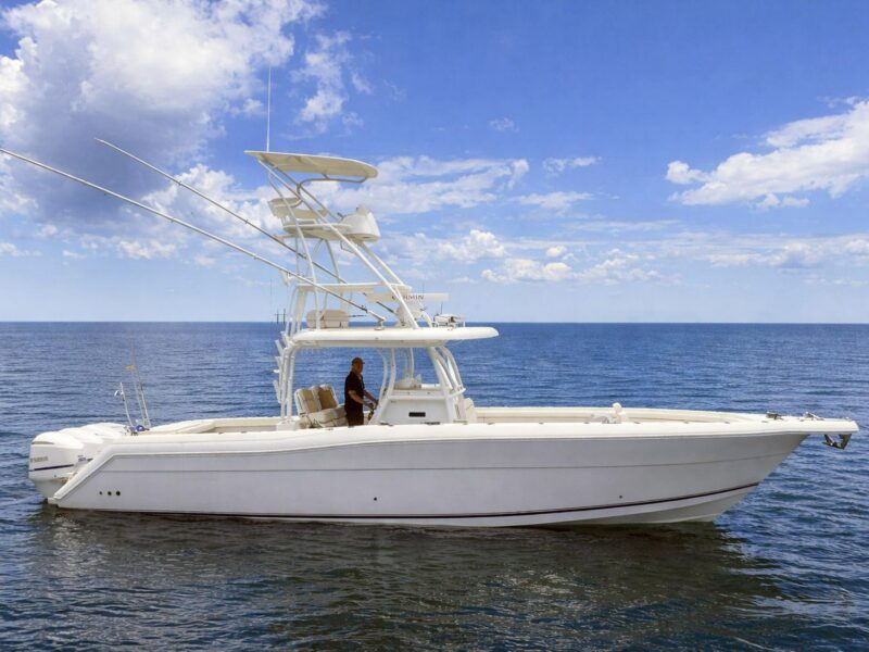 2019 Stamas 390 Tarpon