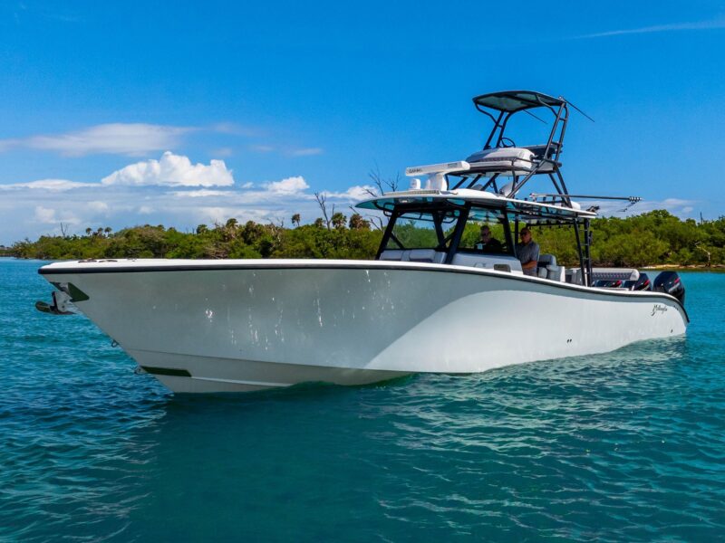 2019 Yellowfin 42 Offshore