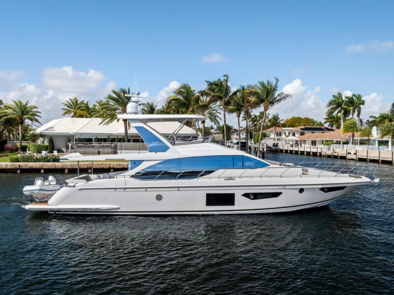 2020 Azimut 66