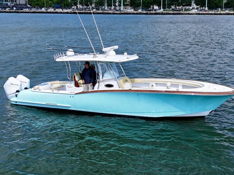 2020 Mag Bay 33 CC
