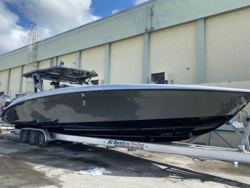 2020 Midnight Express 43 Open