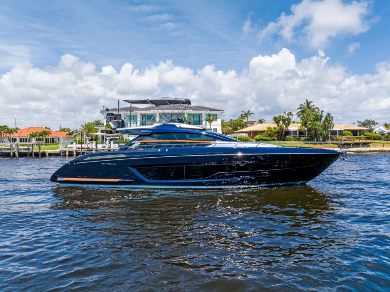 2020 Riva 66′ Ribelle