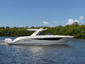 2020 Sea Ray SLX 400 Outboard for sale - photo 4