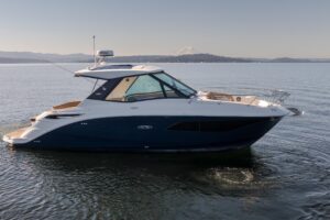 2020 Sea Ray Sundancer 320 Coupe for sale - photo 6