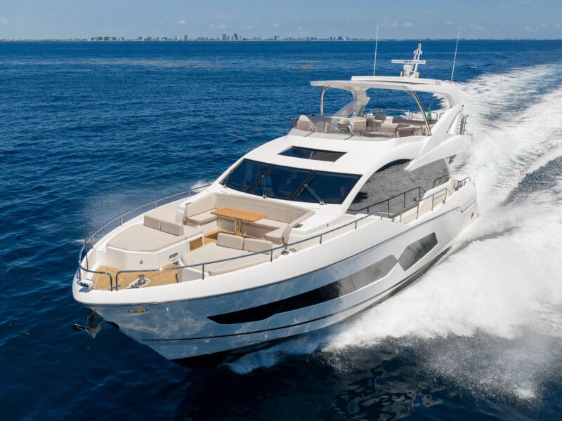 2020 Sunseeker 76 Yacht