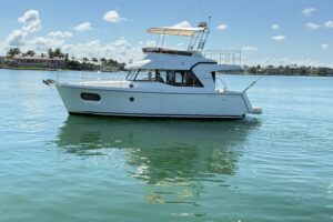 2021 Beneteau Swift Trawler 35 for sale - photo 6