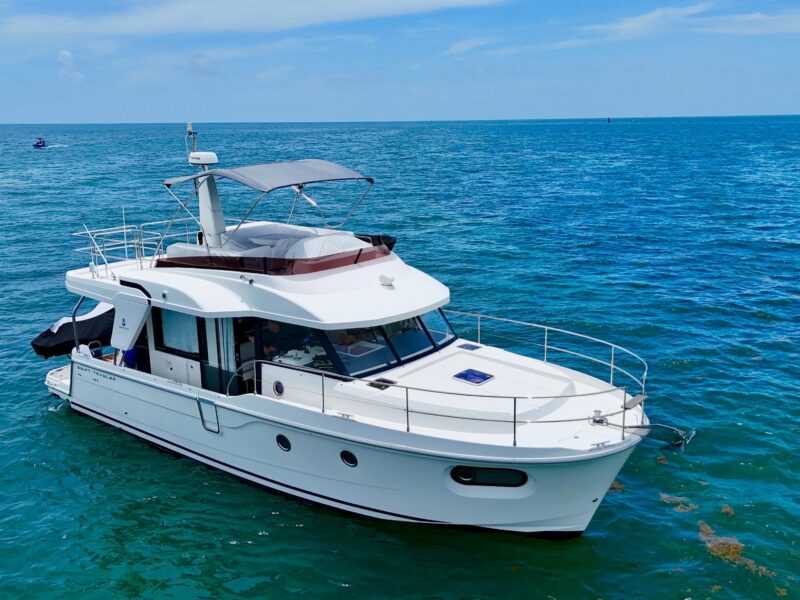 2021 Beneteau Swift Trawler 41 Fly
