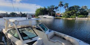 2021 Boston Whaler 320 Vantage for sale - photo 4