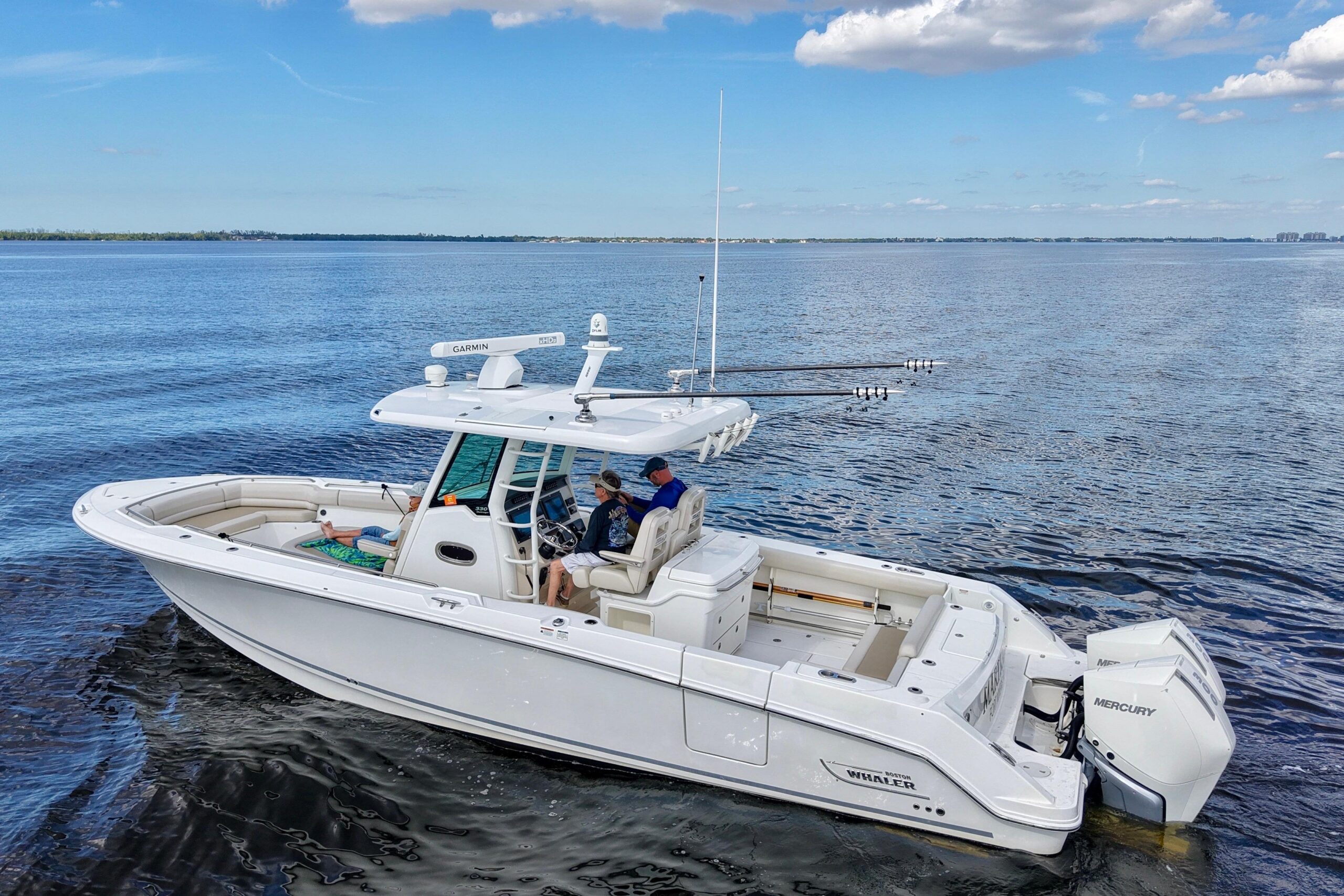 2021 Boston Whaler 330 Outrage for sale