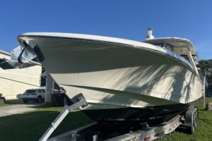 2021 Boston Whaler 350 Realm for sale - photo 4
