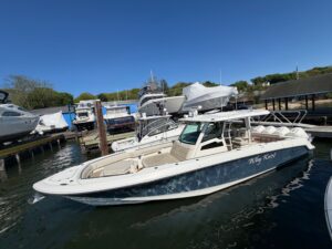 2021 Boston Whaler 380 Outrage for sale - photo 3