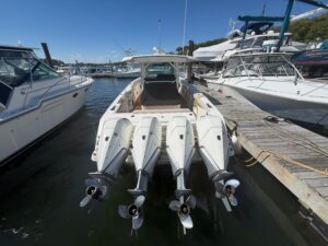2021 Boston Whaler 380 Outrage for sale - photo 4