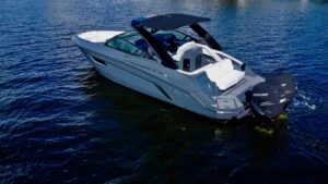 2021 Cruisers Yachts 338 Outboard for sale - photo 2