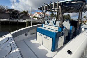 2021 Midnight Express 43 Open for sale - photo 8