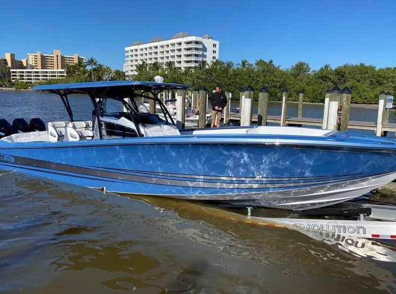 2021 Nor-Tech 390 Sport Center Console
