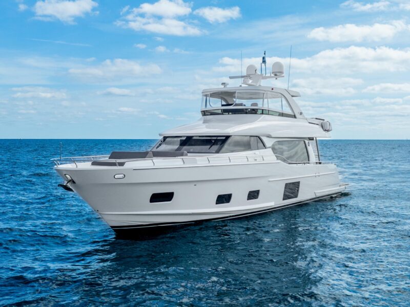2021 Ocean Alexander 70E Motoryacht