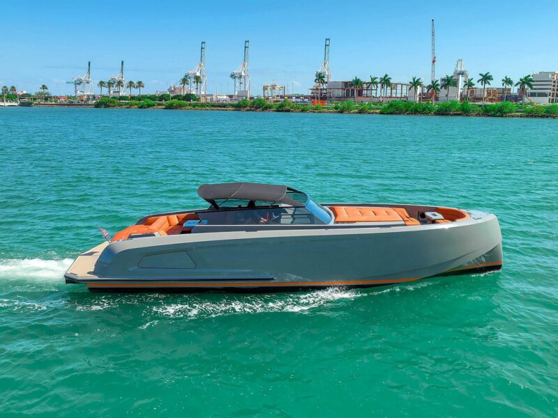 2021 Vanquish Yachts VQ 45