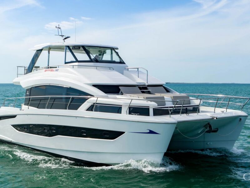 2022 Aquila 54 Yacht