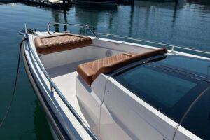 2022 Axopar 37 XC Cross Cabin for sale - photo 7
