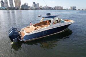 2022 Chris-Craft Launch 35 GT for sale - photo 2