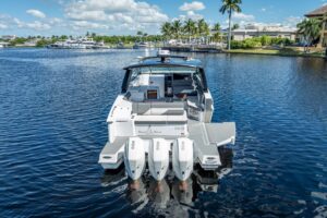 2022 Cruisers Yachts 38 GLS OB for sale - photo 6