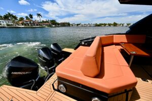 2022 Cruisers Yachts 38 GLS OB for sale - photo 7