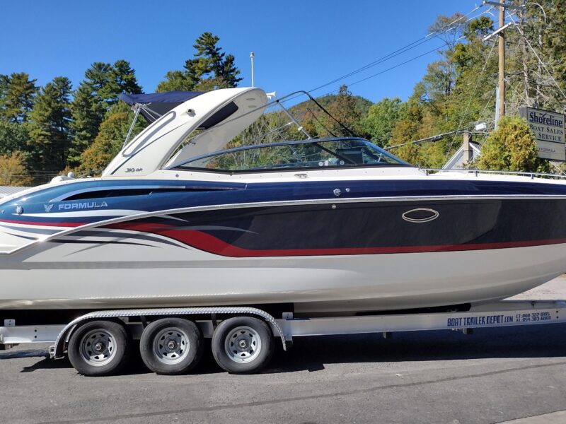 2022 Formula 310 Bowrider