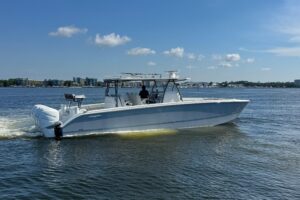 2022 Invincible 40 Catamaran for sale - photo 4