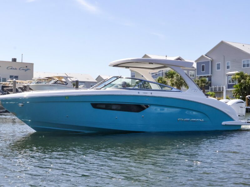 2022 Regal 33 OBX