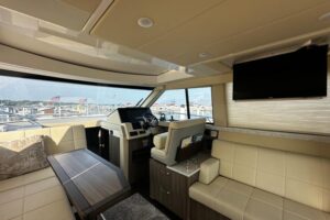 2022 Regal 38 Grande Coupe for sale - photo 7