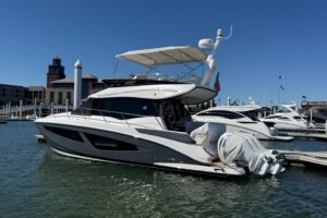 2022 Regal 42 FXO for sale