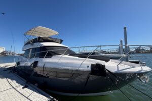 2022 Regal 42 FXO for sale - photo 2