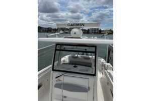 2022 Robalo R302 Center Console for sale - photo 8