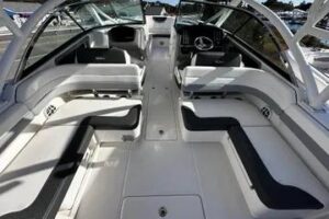 2022 Robalo R317 Dual Console for sale - photo 5