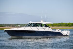 2022 Tiara Yachts 43 LE for sale