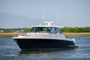 2022 Tiara Yachts 43 LE for sale - photo 7