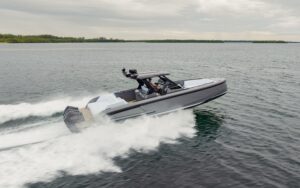 2022 Vanquish Yachts VQ40 for sale - photo 3