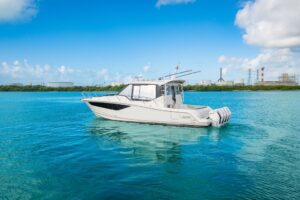 2023 Boston Whaler 405 Conquest for sale - photo 5