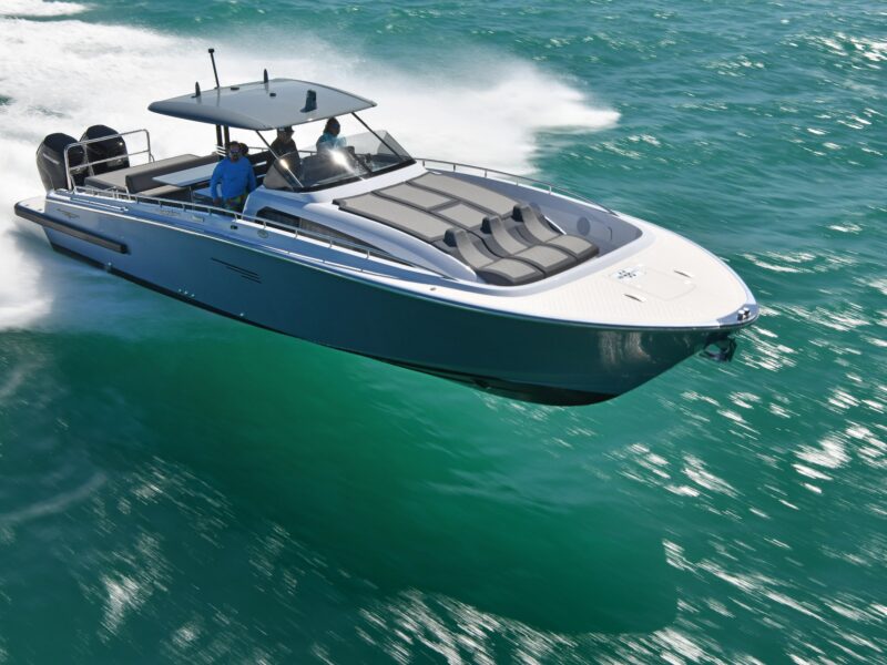 2023 Canados 431 GLADIATOR