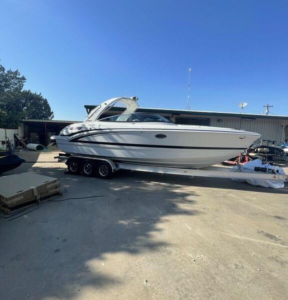 2023 Formula 290 Bowrider