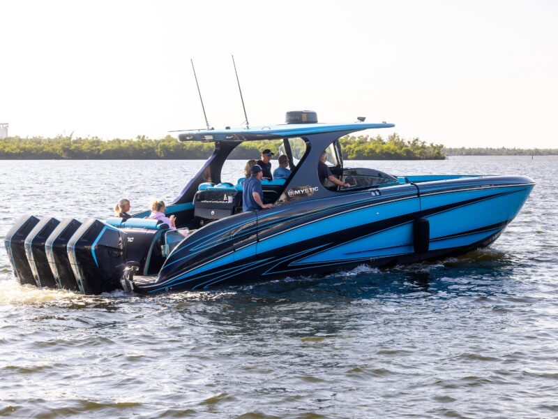2023 Mystic Powerboats M4200