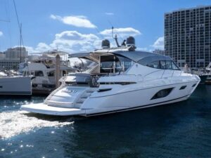 2023 Riviera 6000 Sport Yacht Platinum Edition for sale - photo 2