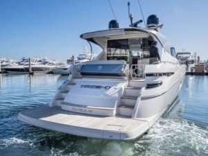 2023 Riviera 6000 Sport Yacht Platinum Edition for sale - photo 3