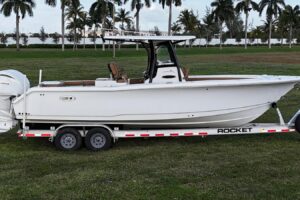 2023 Sea Hunt Gamefish 30 Coffin Box for sale