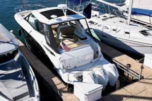 2023 Sea Ray Sundancer 320 Outboard for sale