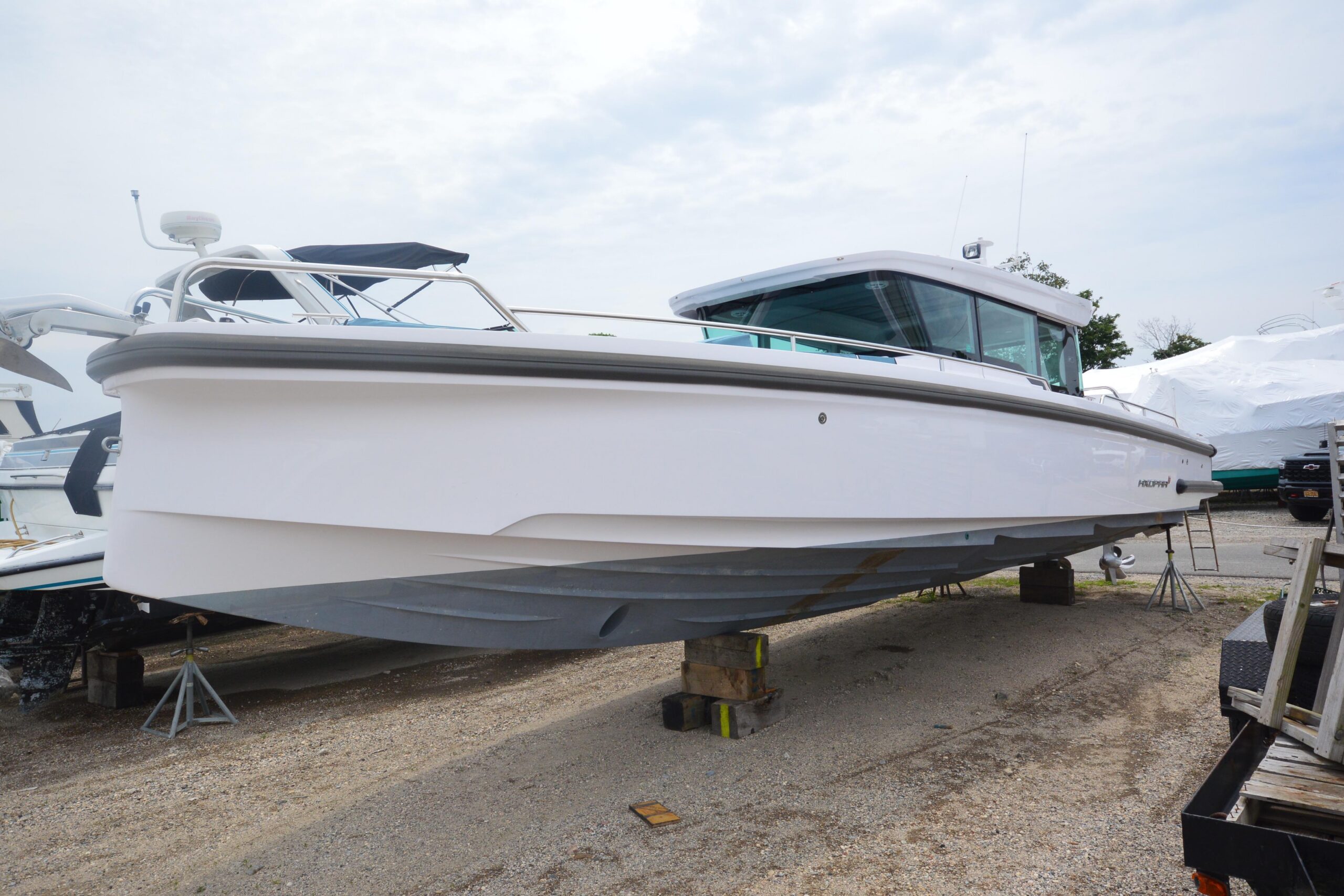 2024 Axopar 37 XC Cross Cabin for sale