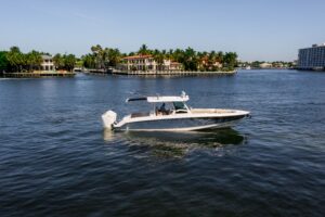 2024 Boston Whaler 380 Outrage for sale - photo 3
