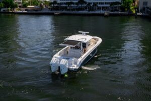 2024 Boston Whaler 380 Outrage for sale - photo 5
